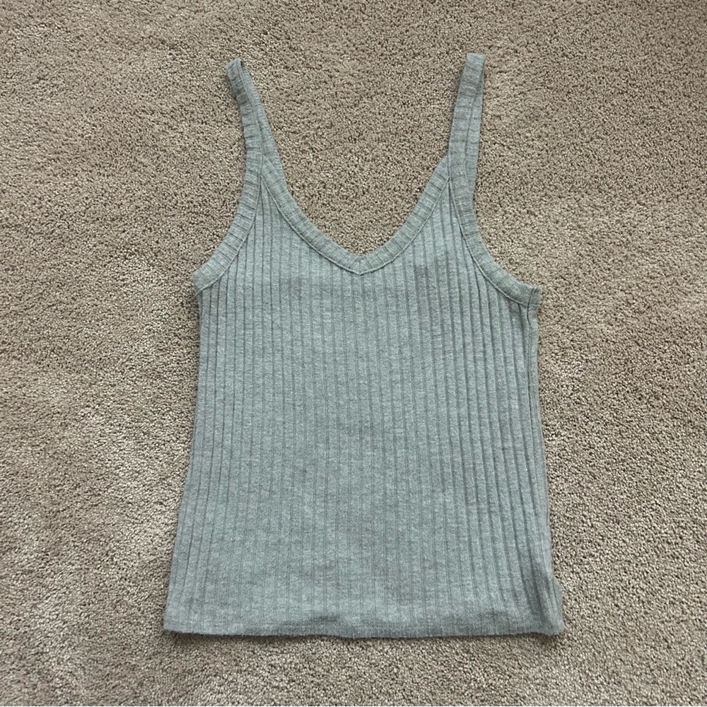 American Eagle Outfitters Light Gray Ribbed Camisole